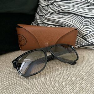 Ray-Ban Sunglasses 4147